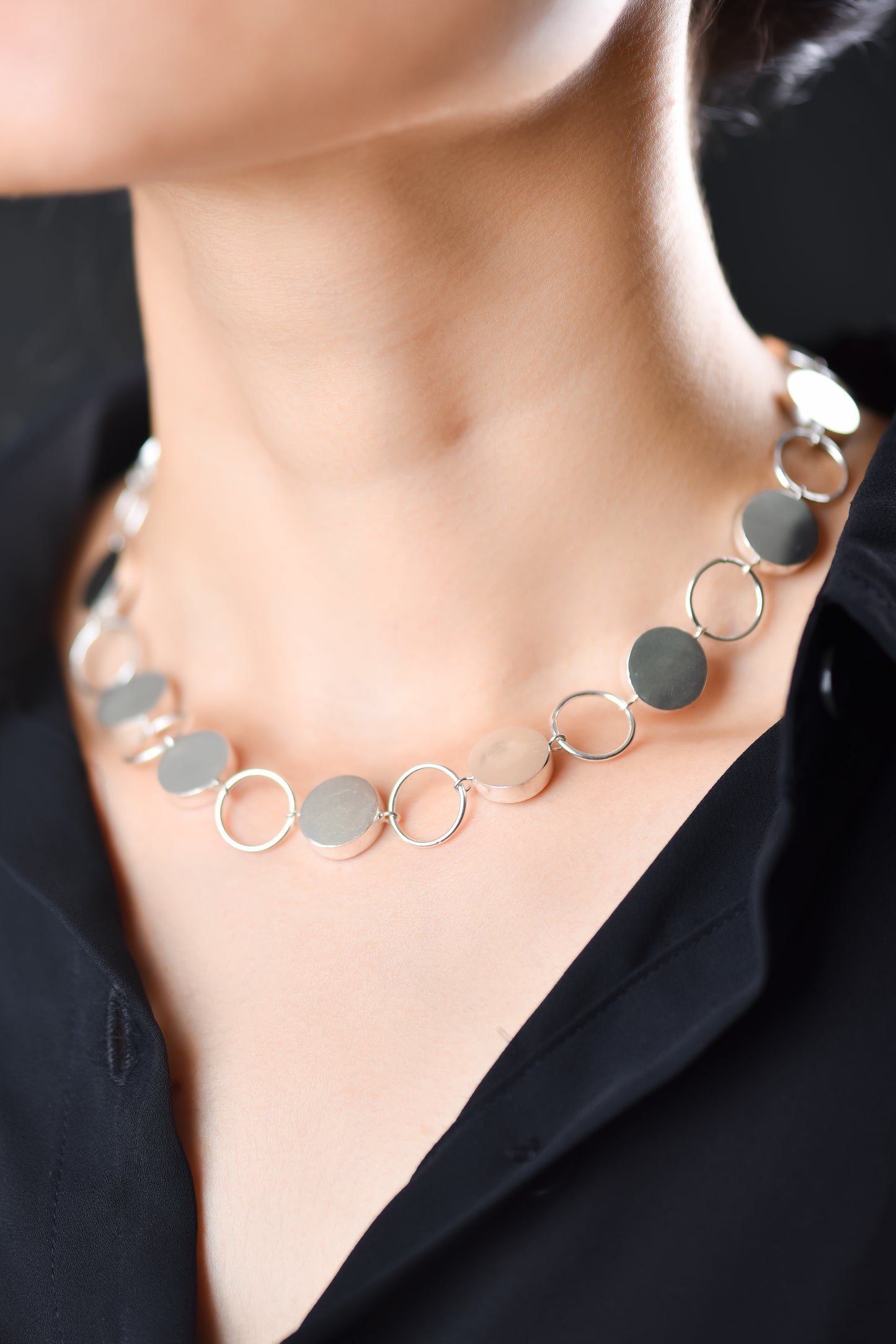 CIRCLE CONNECTION NECKLACE