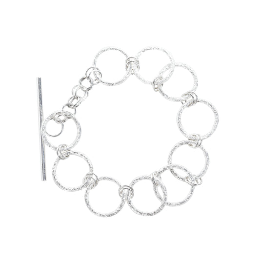 HAMMERED CIRCLE CONNECTION BRACELET