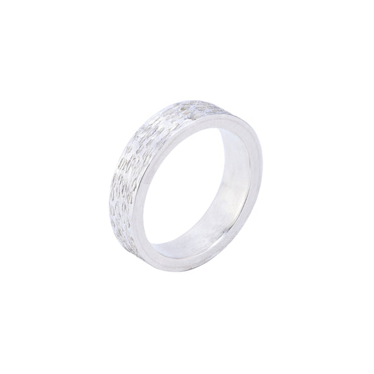 WAVE HAMMERED THIN RING